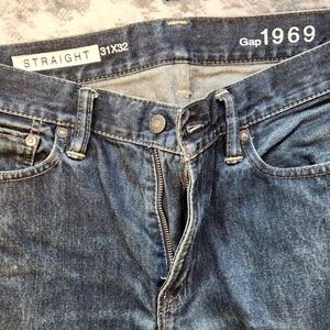 Gap 31x32 Straight 1969 Jeans